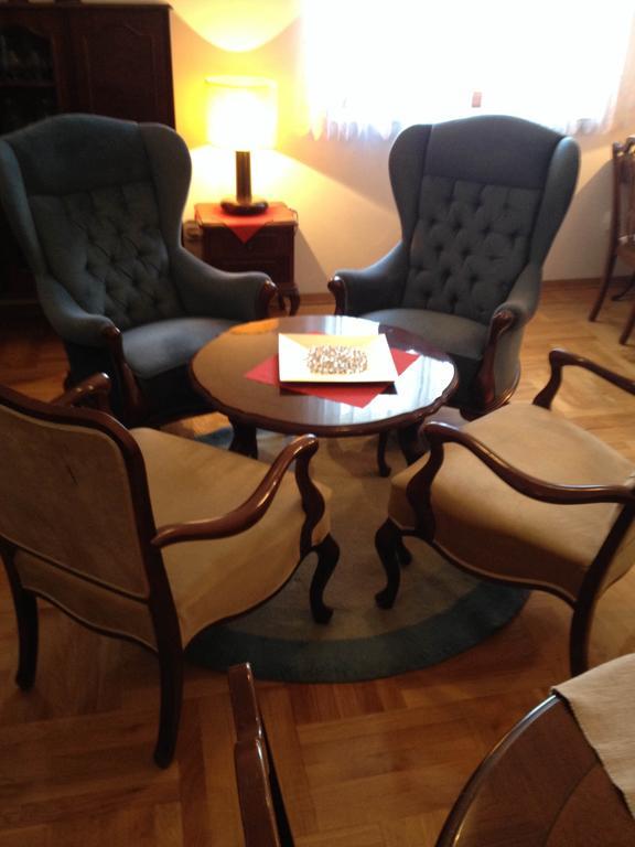 Apartment Sara Pirovac Værelse billede