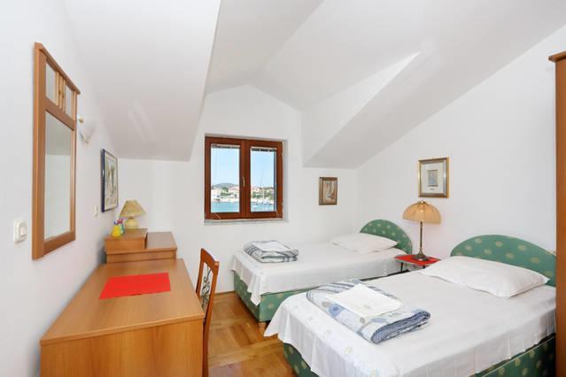 Apartment Sara Pirovac Eksteriør billede